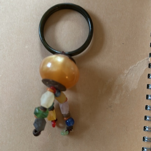 Pier 1 Carved/Beaded Napkin Rings - 1 set of 4 - Picture 3 of 5